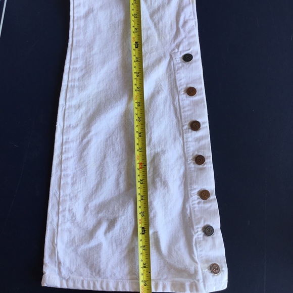 Vintage Guess Jeans unique flare white jeans - Picture 3 of 8